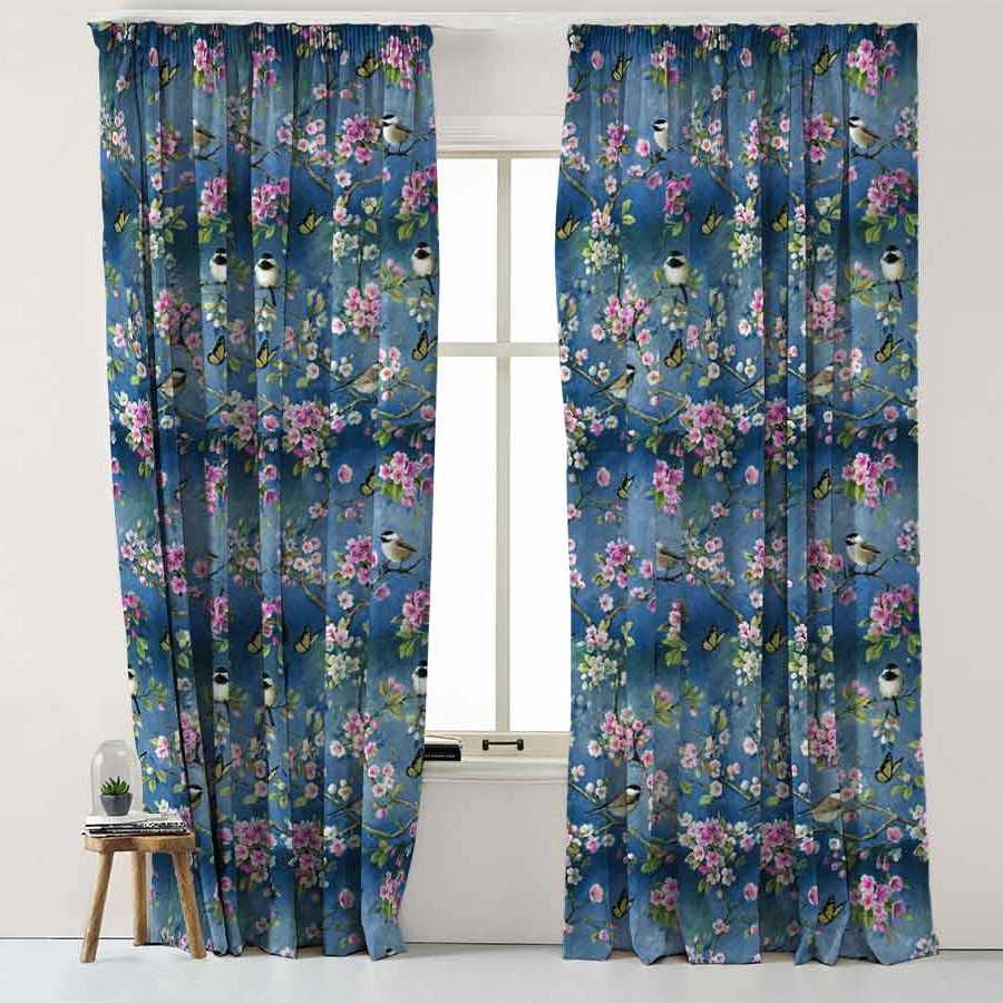 CUSTOMISED CURTAINS
